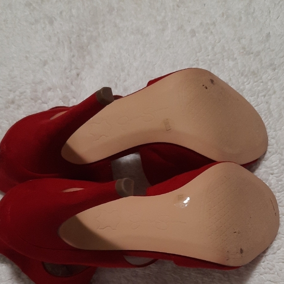 Jessica Simpson Strappy Red Heels - Picture 5 of 8